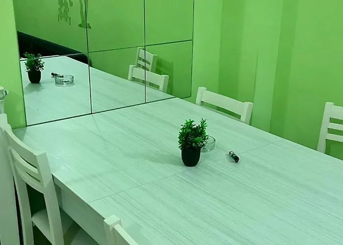 Vatican N1- Al Centro Con Patio Privato *